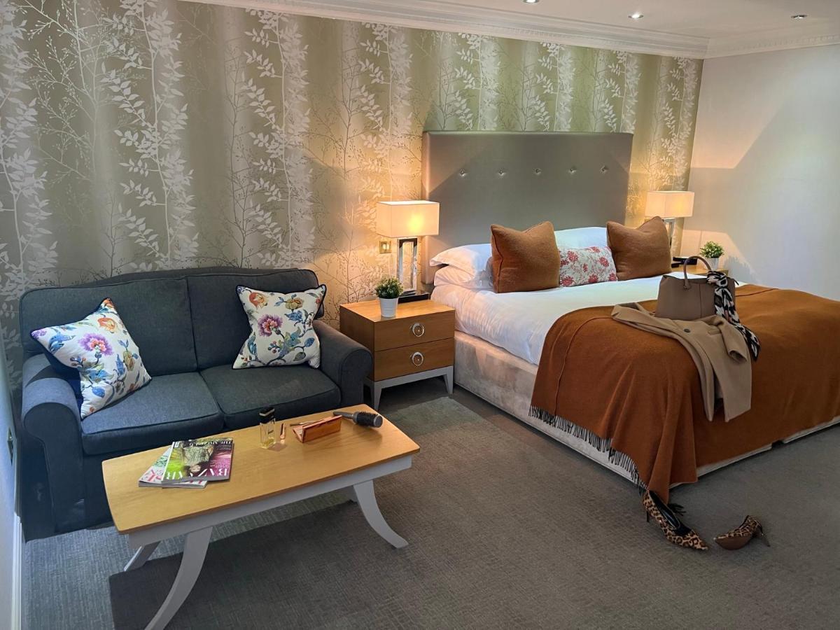 Rowhill Grange Hotel & Utopia Spa Dartford Extérieur photo
